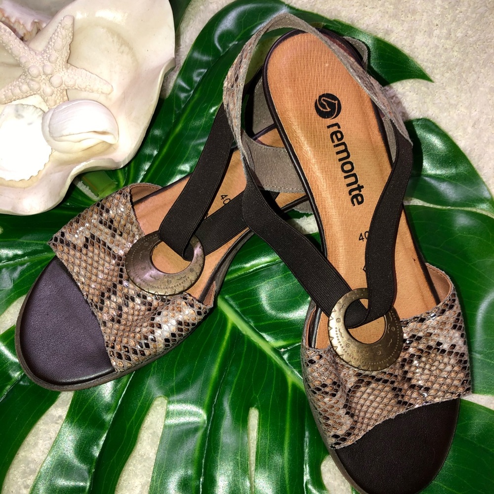 New Remonte Snakeskin Leather Sandals - Picture 7 of 9
